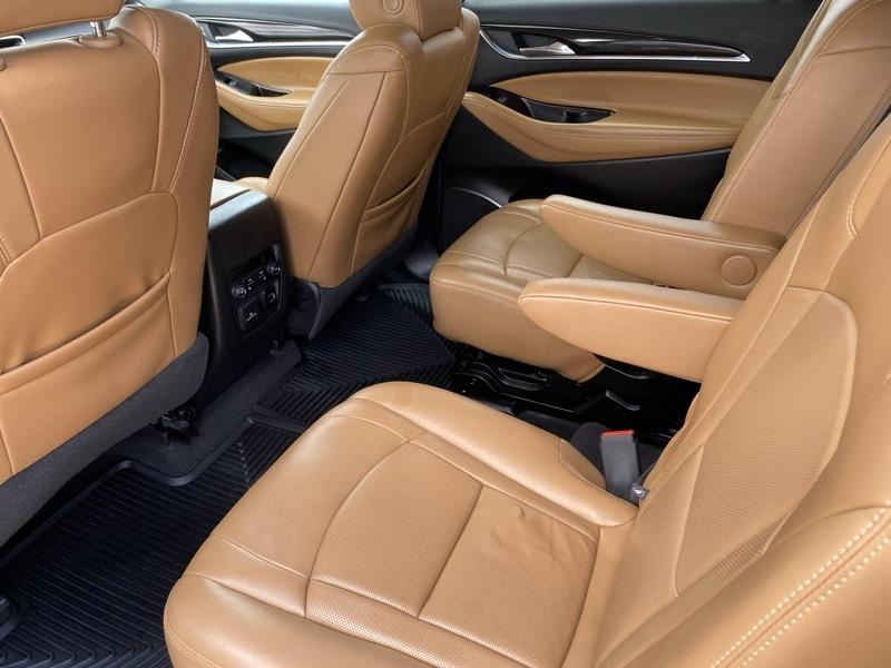 Buick Enclave FWD 4dr Premium 2018
