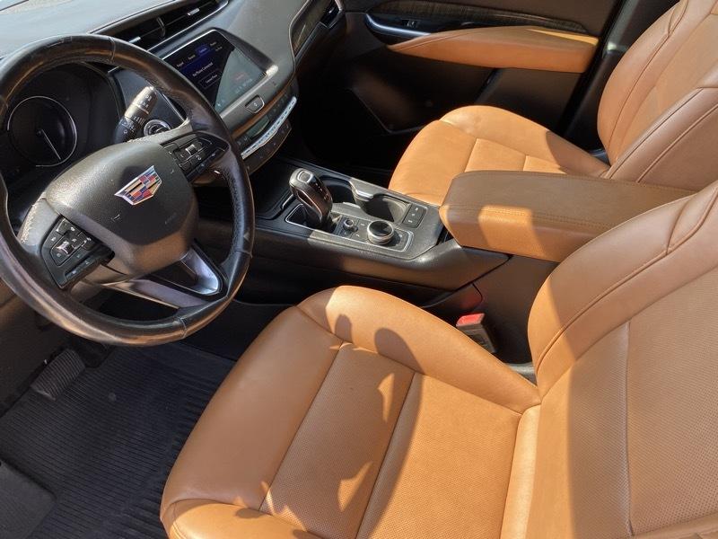 Cadillac XT4 FWD 4dr Premium Luxury 2019