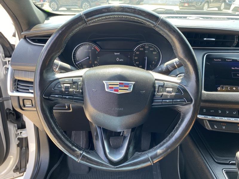 Cadillac XT4 FWD 4dr Premium Luxury 2019
