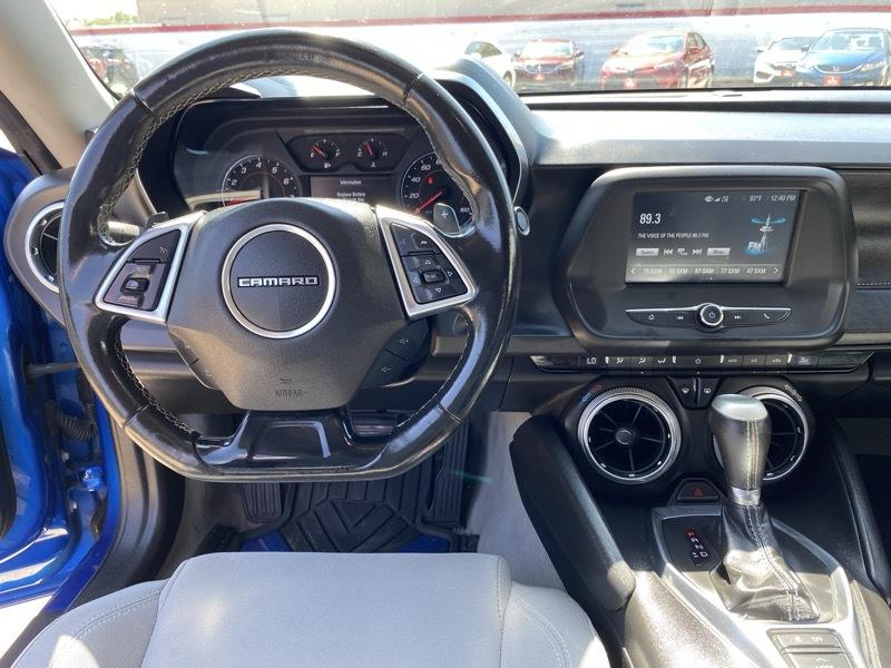 Chevrolet Camaro 2dr Cpe 1LT 2018