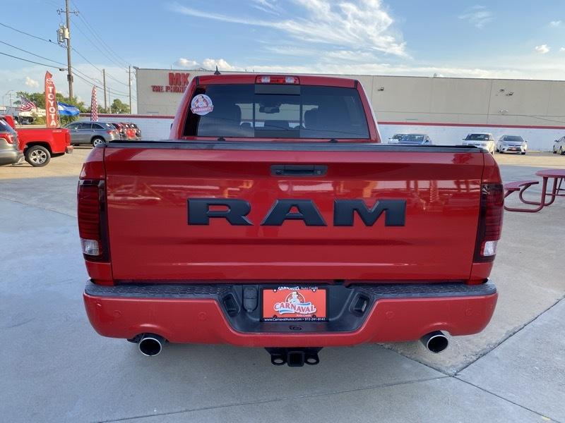 RAM 1500 Night 4x2 Crew Cab 5'7" Box *Ltd Avail* 2018