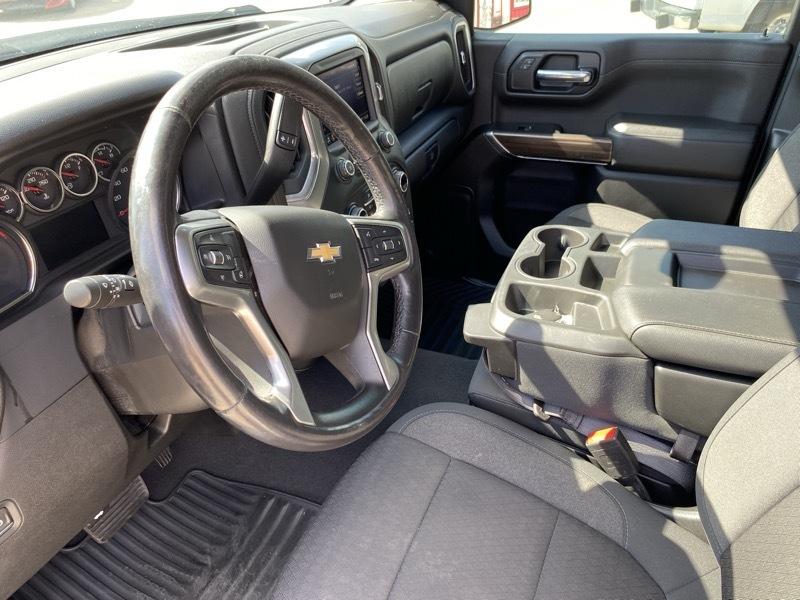 Chevrolet Silverado 1500 2WD Crew Cab 147" LT 2021