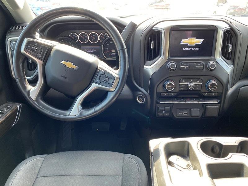 Chevrolet Silverado 1500 2WD Crew Cab 147" LT 2021