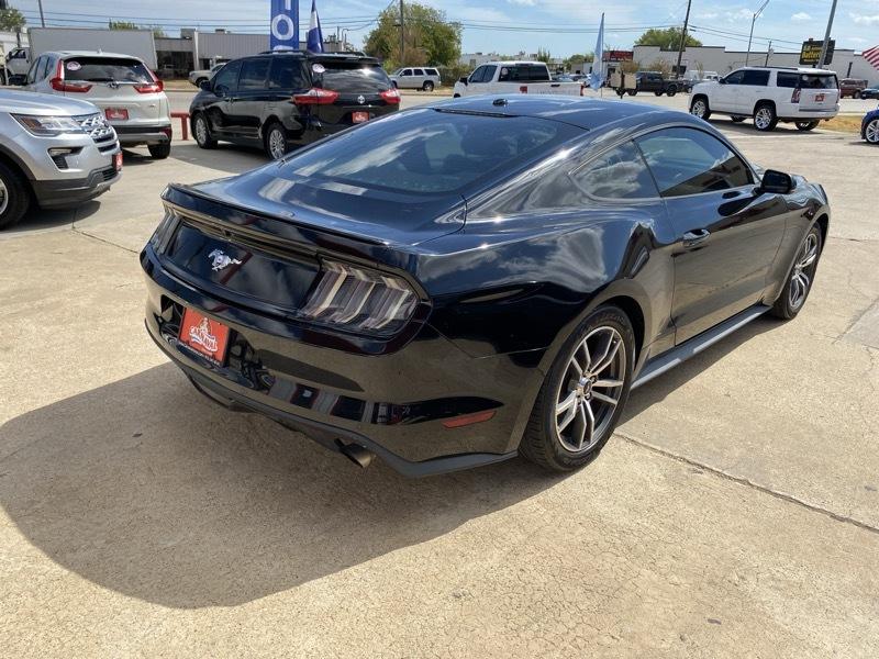 Ford Mustang 2dr Fastback EcoBoost 2015