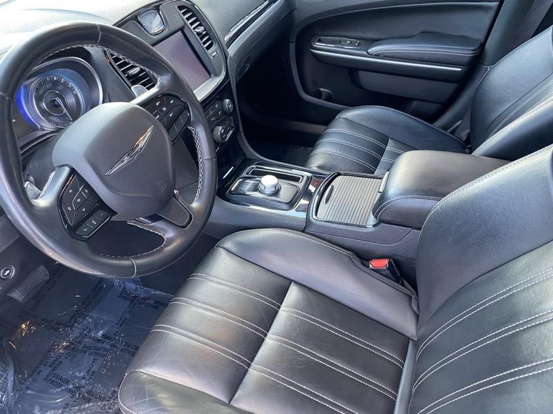 Chrysler 300 300S RWD 2021