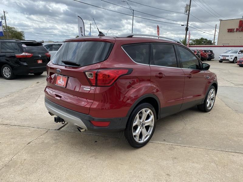 Ford Escape Titanium FWD 2019