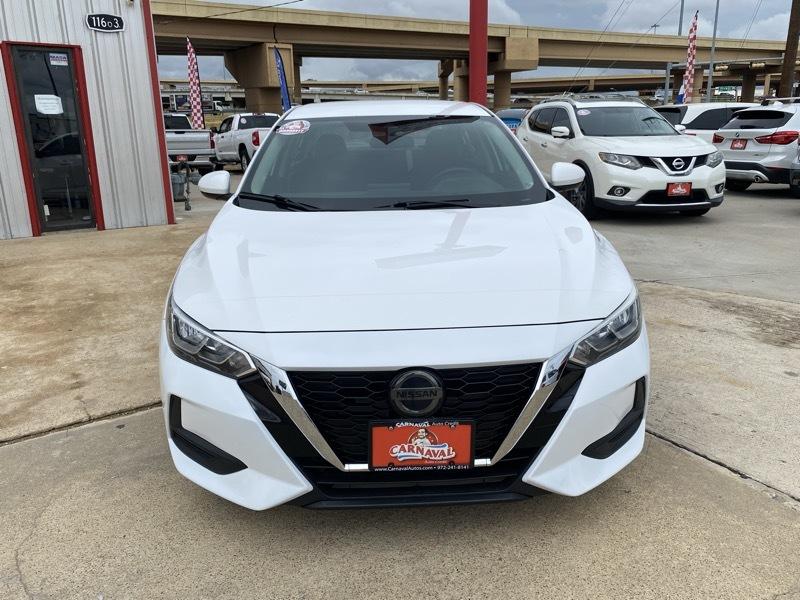 Nissan Sentra S CVT 2020