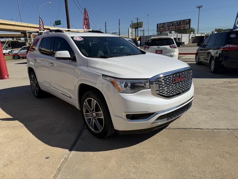 GMC Acadia FWD 4dr Denali 2018