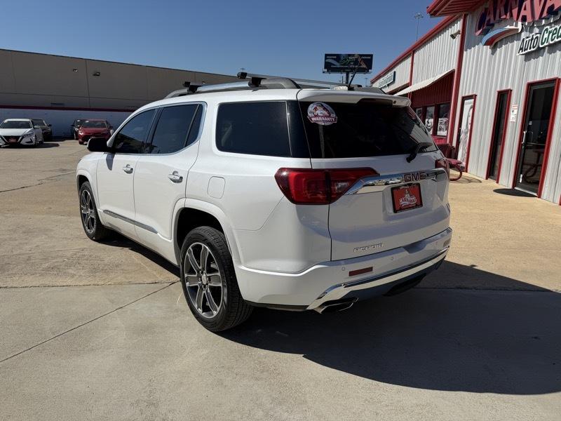 GMC Acadia FWD 4dr Denali 2018