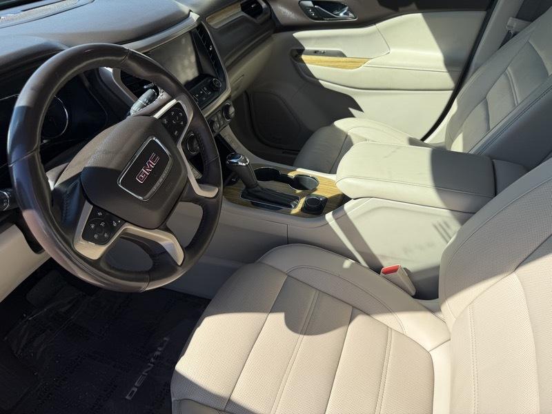 GMC Acadia FWD 4dr Denali 2018