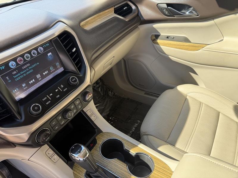 GMC Acadia FWD 4dr Denali 2018