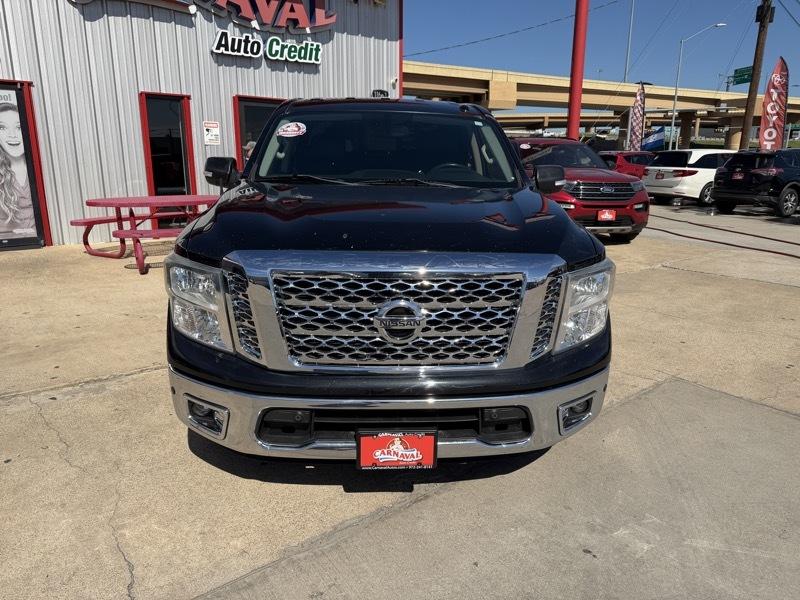 Nissan Titan 4x2 Crew Cab SV 2017