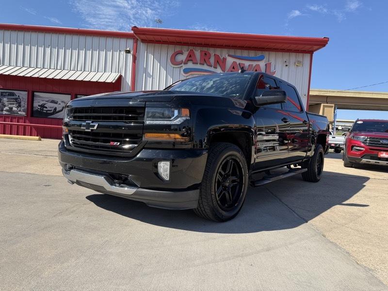Chevrolet Silverado 1500 4WD Crew Cab 143.5" LT w/2LT 2018