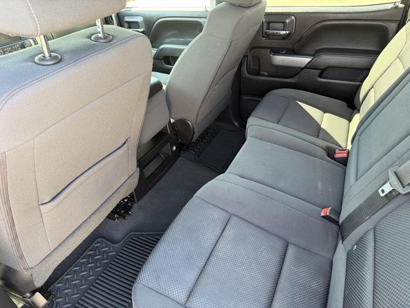 Chevrolet Silverado 1500 4WD Crew Cab 143.5" LT w/2LT 2018