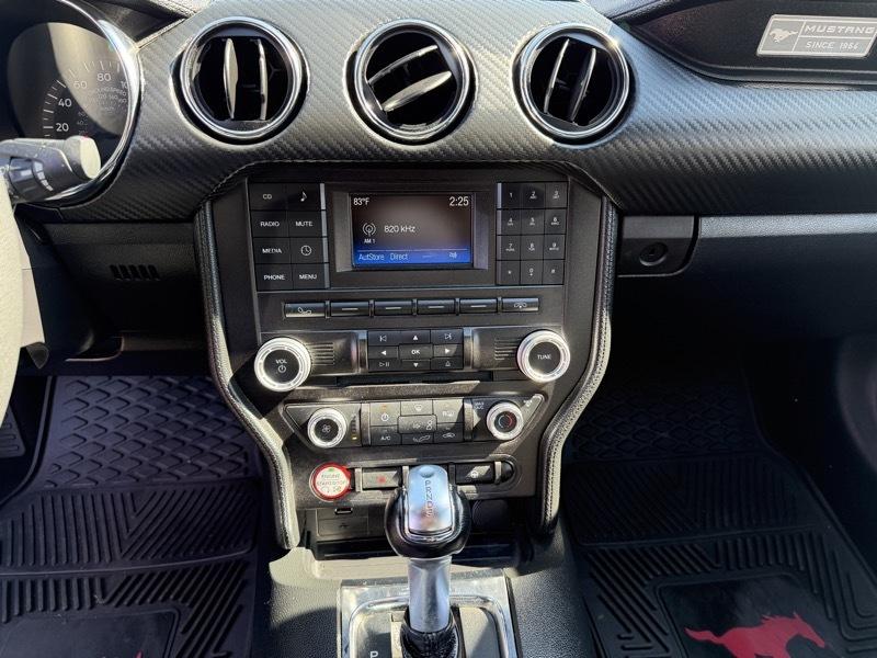 Ford Mustang 2dr Fastback V6 2015