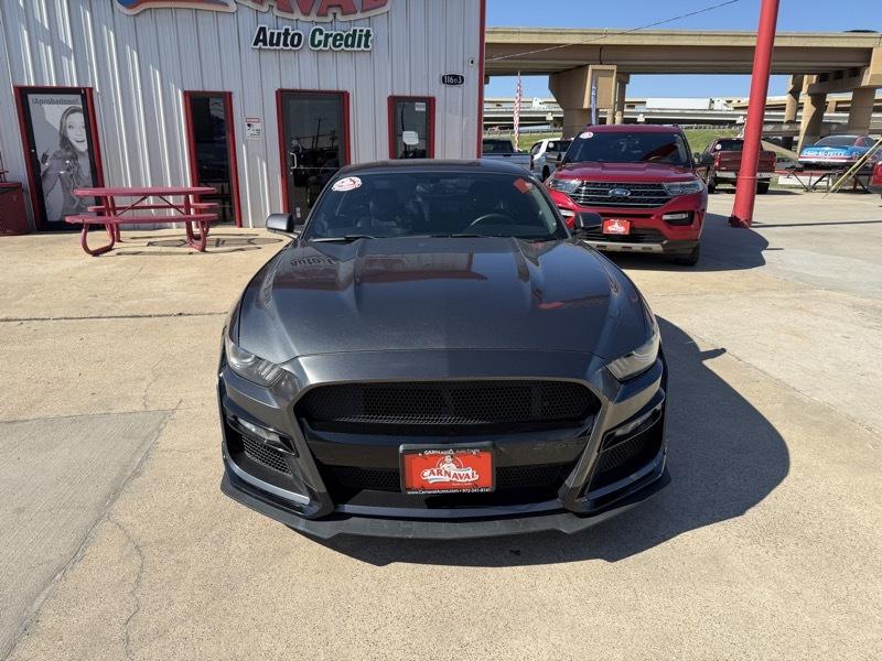 Ford Mustang V6 Fastback 2017