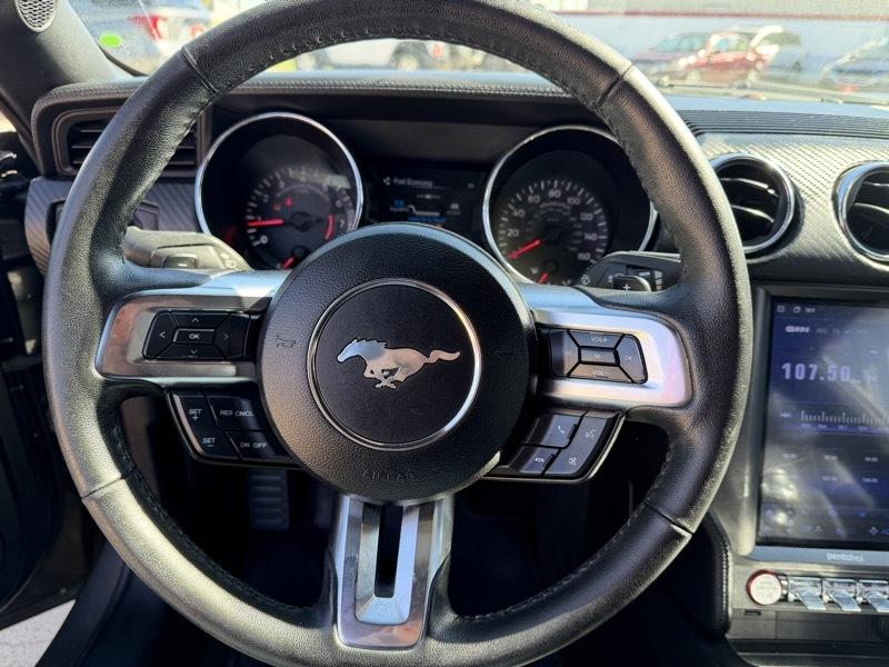 Ford Mustang V6 Fastback 2017