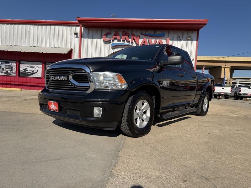 RAM 1500 Tradesman 4x2 Quad Cab 6'4" Box 2018