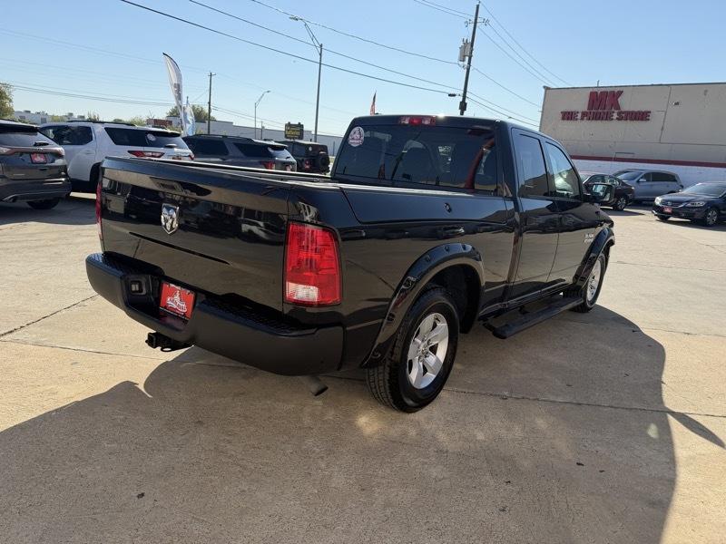 RAM 1500 Tradesman 4x2 Quad Cab 6'4" Box 2018