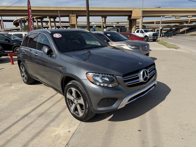 Mercedes-Benz GLC GLC 300 4MATIC SUV 2018
