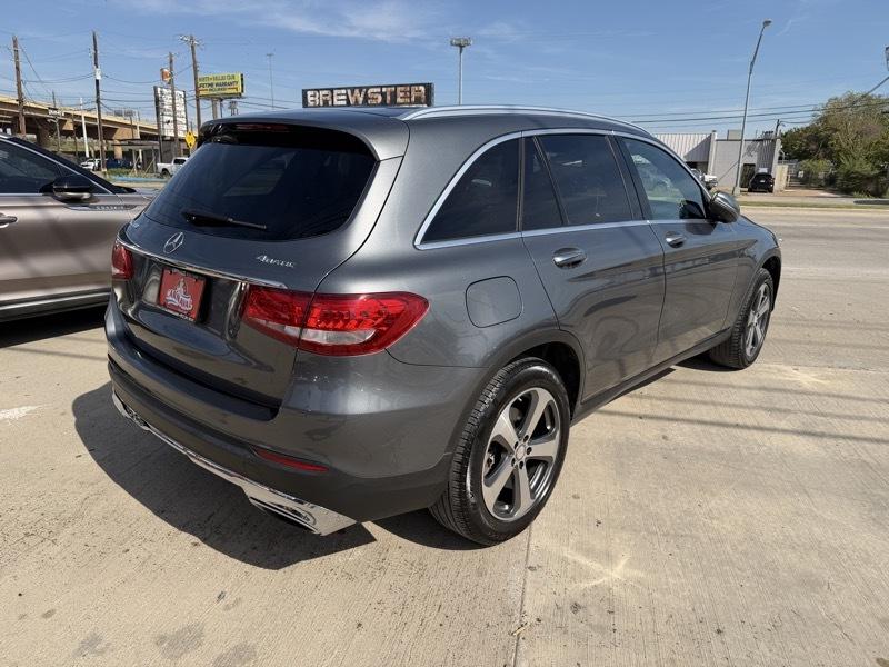 Mercedes-Benz GLC GLC 300 4MATIC SUV 2018