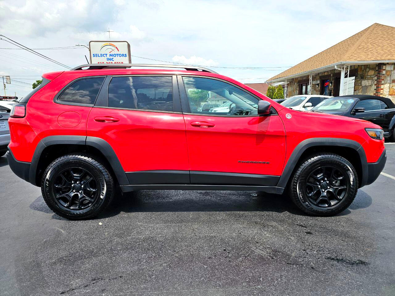 Jeep Cherokee Trailhawk Elite 4WD 2019 Jeep Cherokee Trailhawk Elite 4WD 2019