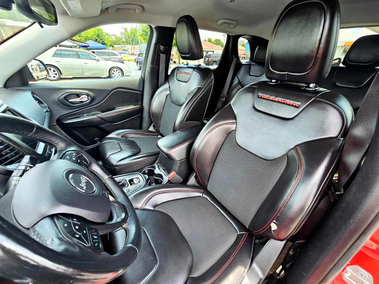 Jeep Cherokee Trailhawk Elite 4WD 2019 Jeep Cherokee Trailhawk Elite 4WD 2019