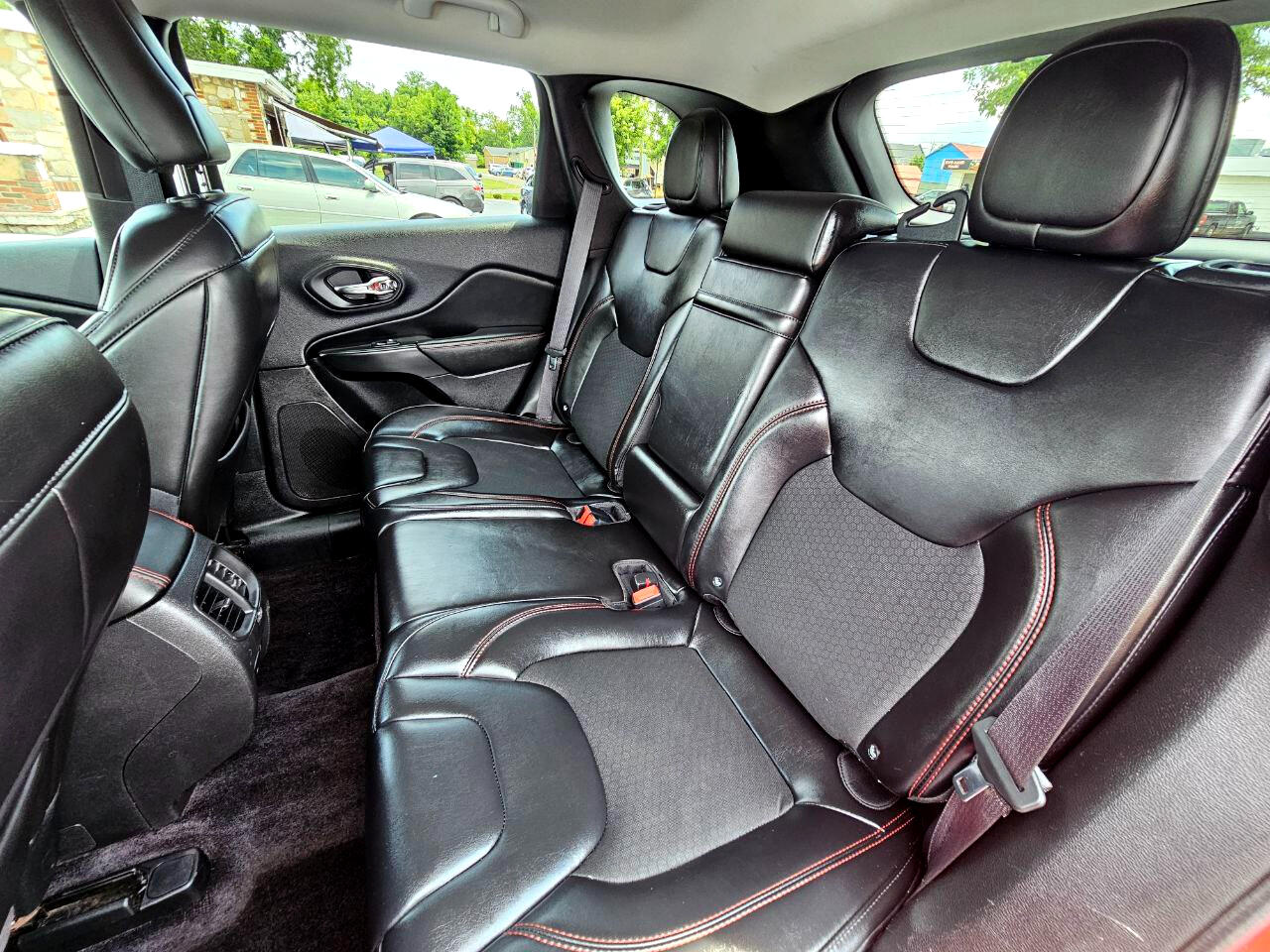 Jeep Cherokee Trailhawk Elite 4WD 2019 Jeep Cherokee Trailhawk Elite 4WD 2019