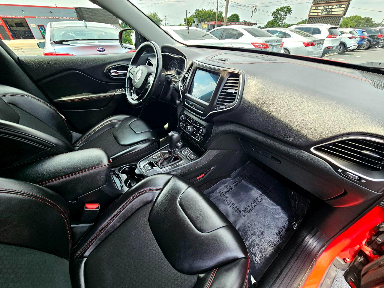 Jeep Cherokee Trailhawk Elite 4WD 2019 Jeep Cherokee Trailhawk Elite 4WD 2019