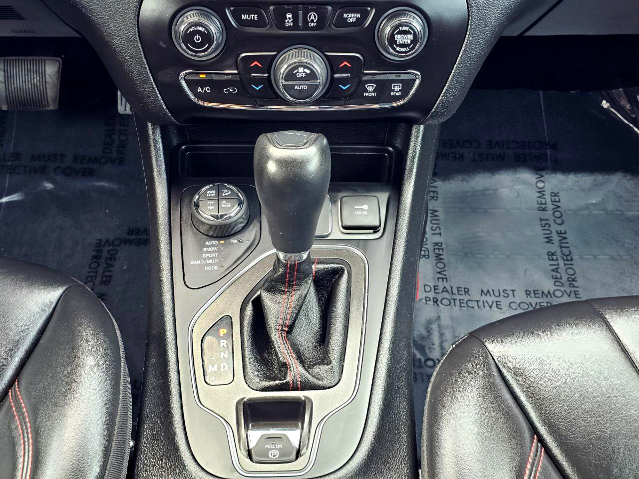 Jeep Cherokee Trailhawk Elite 4WD 2019 Jeep Cherokee Trailhawk Elite 4WD 2019