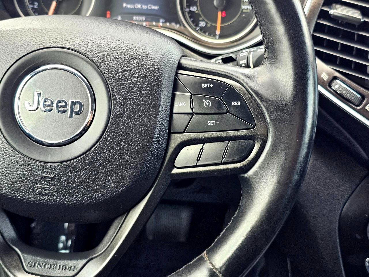 Jeep Cherokee Trailhawk Elite 4WD 2019 Jeep Cherokee Trailhawk Elite 4WD 2019