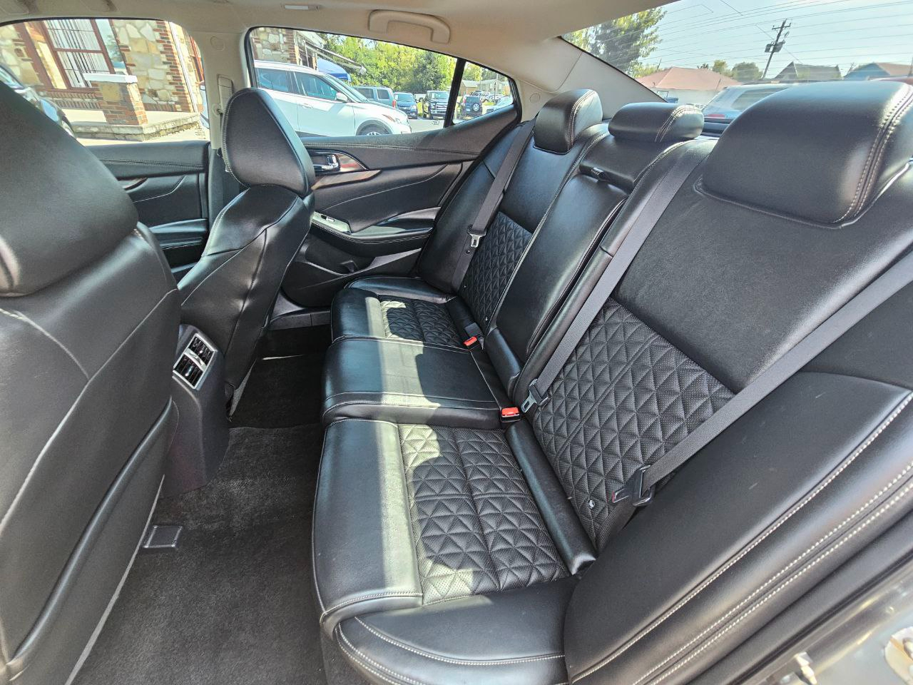 Nissan Maxima Platinum 2017 Nissan Maxima Platinum 2017