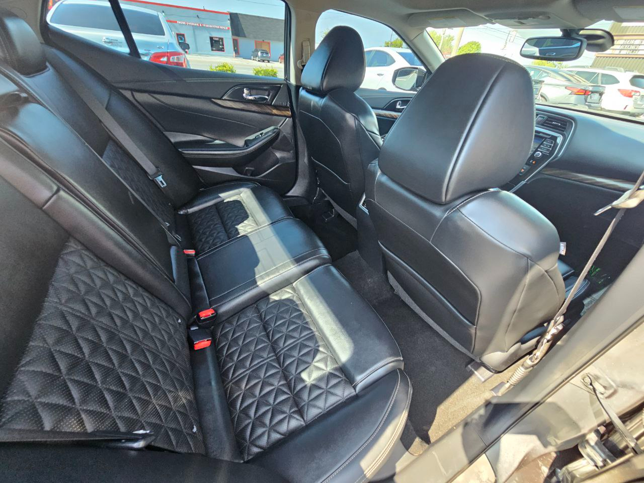Nissan Maxima Platinum 2017 Nissan Maxima Platinum 2017