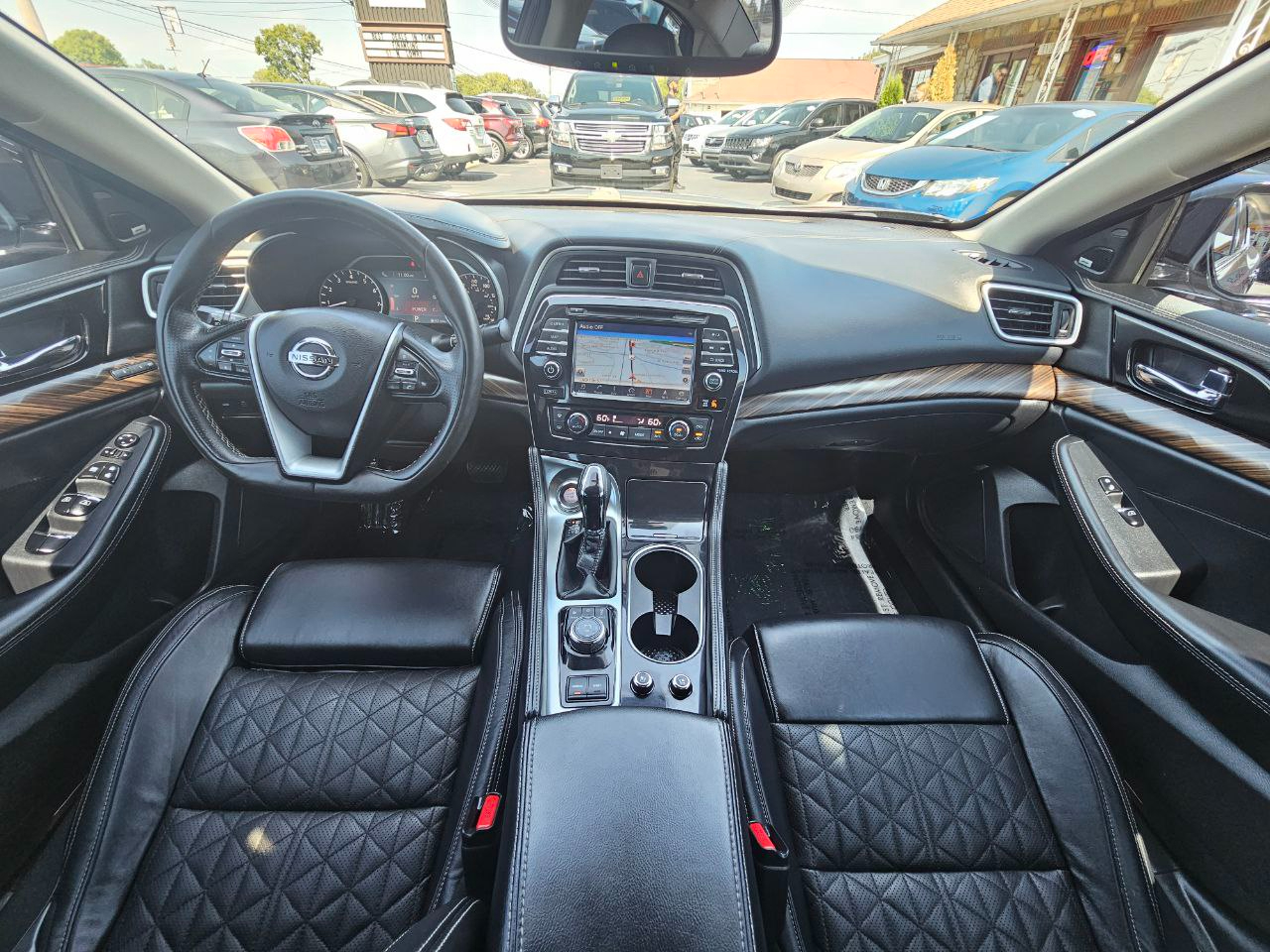 Nissan Maxima Platinum 2017 Nissan Maxima Platinum 2017