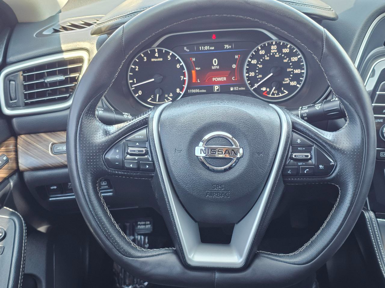 Nissan Maxima Platinum 2017 Nissan Maxima Platinum 2017