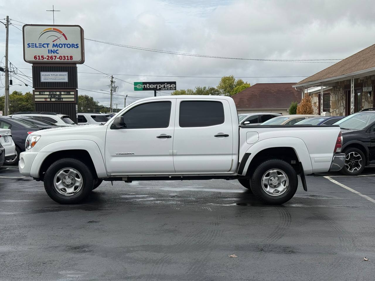 Toyota Tacoma PreRunner Double Cab Auto 2WD 2011 Toyota Tacoma PreRunner Double Cab Auto 2WD 2011