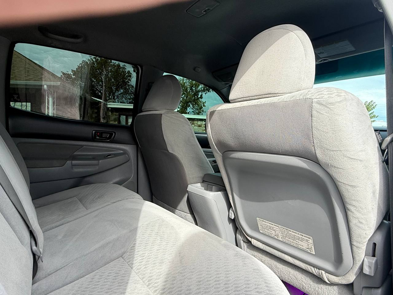 Toyota Tacoma PreRunner Double Cab Auto 2WD 2011 Toyota Tacoma PreRunner Double Cab Auto 2WD 2011