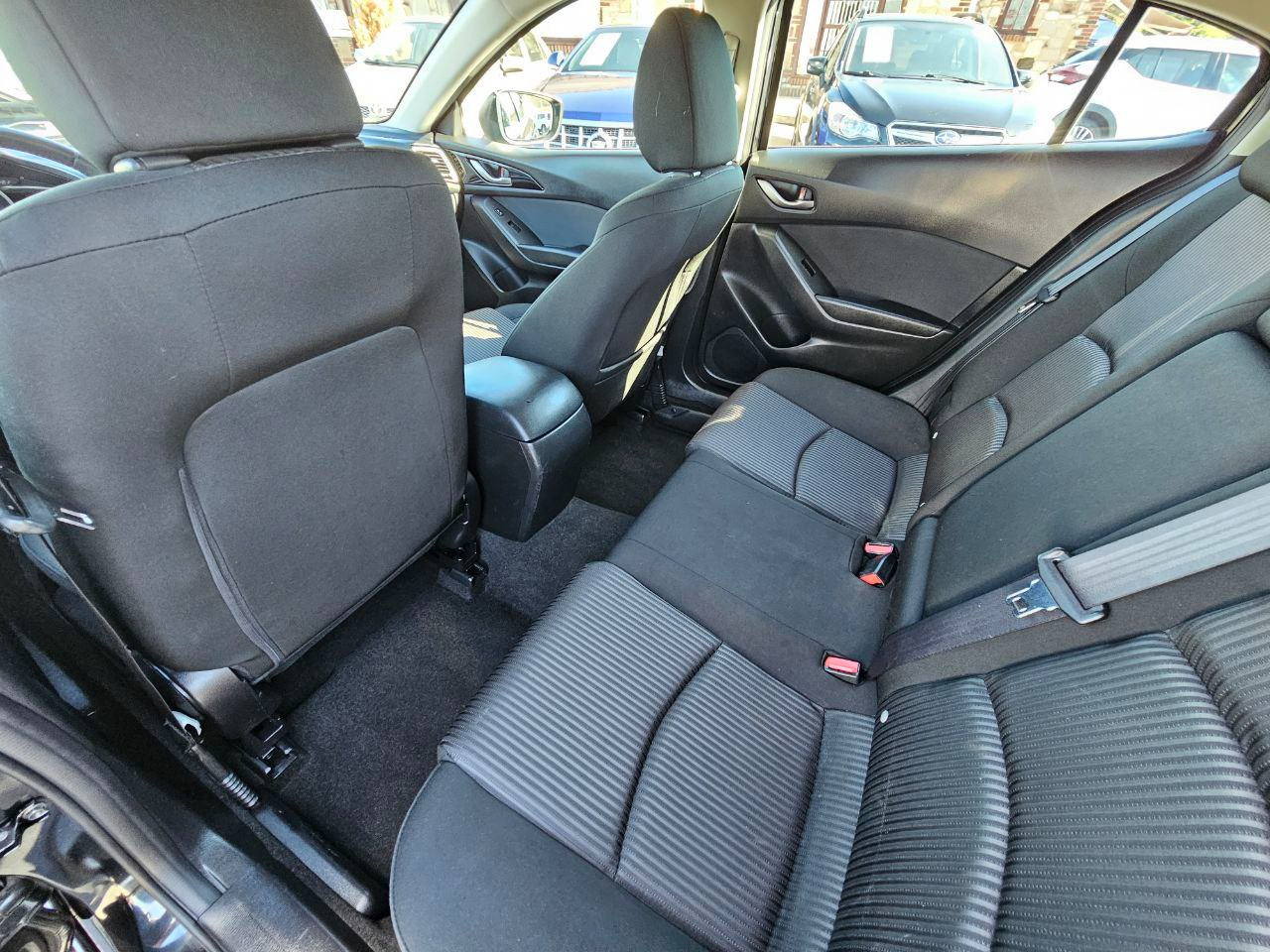 2014 Mazda Mazda3 Touring photo 14
