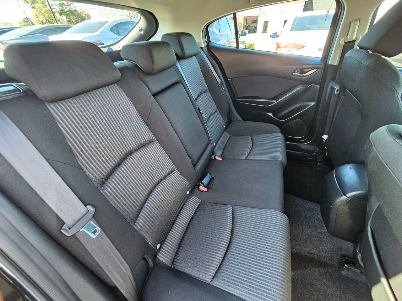 2014 Mazda Mazda3 Touring photo 16