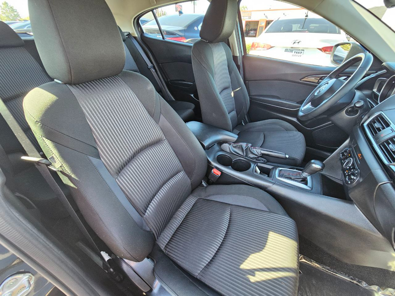 2014 Mazda Mazda3 Touring photo 19
