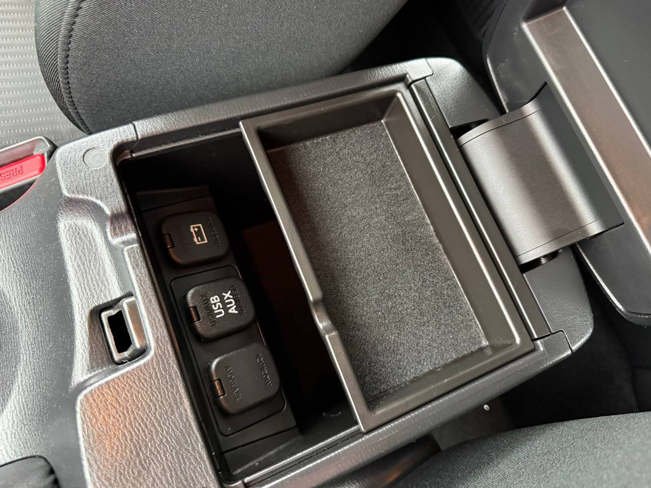 Mazda MAZDA3 i Touring AT 5-Door 2014