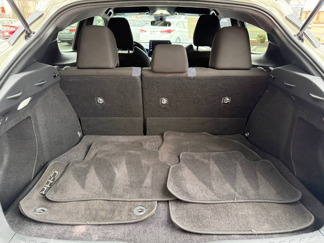 Toyota C-HR XLE 2020