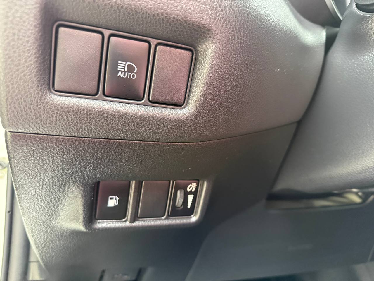 Toyota C-HR XLE 2020