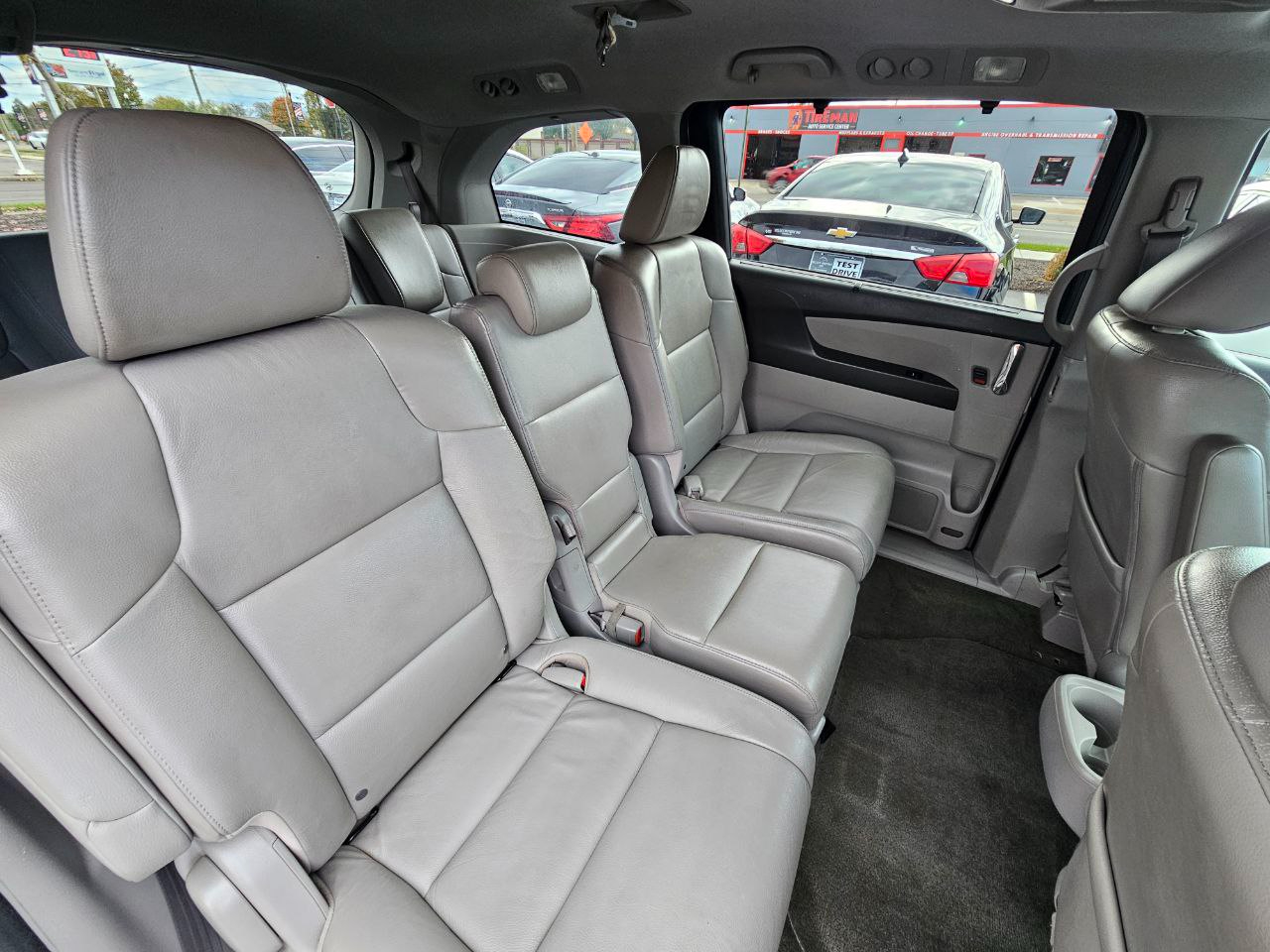 Honda Odyssey EX-L w/Rear Entertainment 2016 Honda Odyssey EX-L w/Rear Entertainment 2016