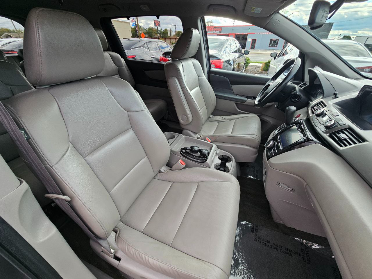 Honda Odyssey EX-L w/Rear Entertainment 2016 Honda Odyssey EX-L w/Rear Entertainment 2016