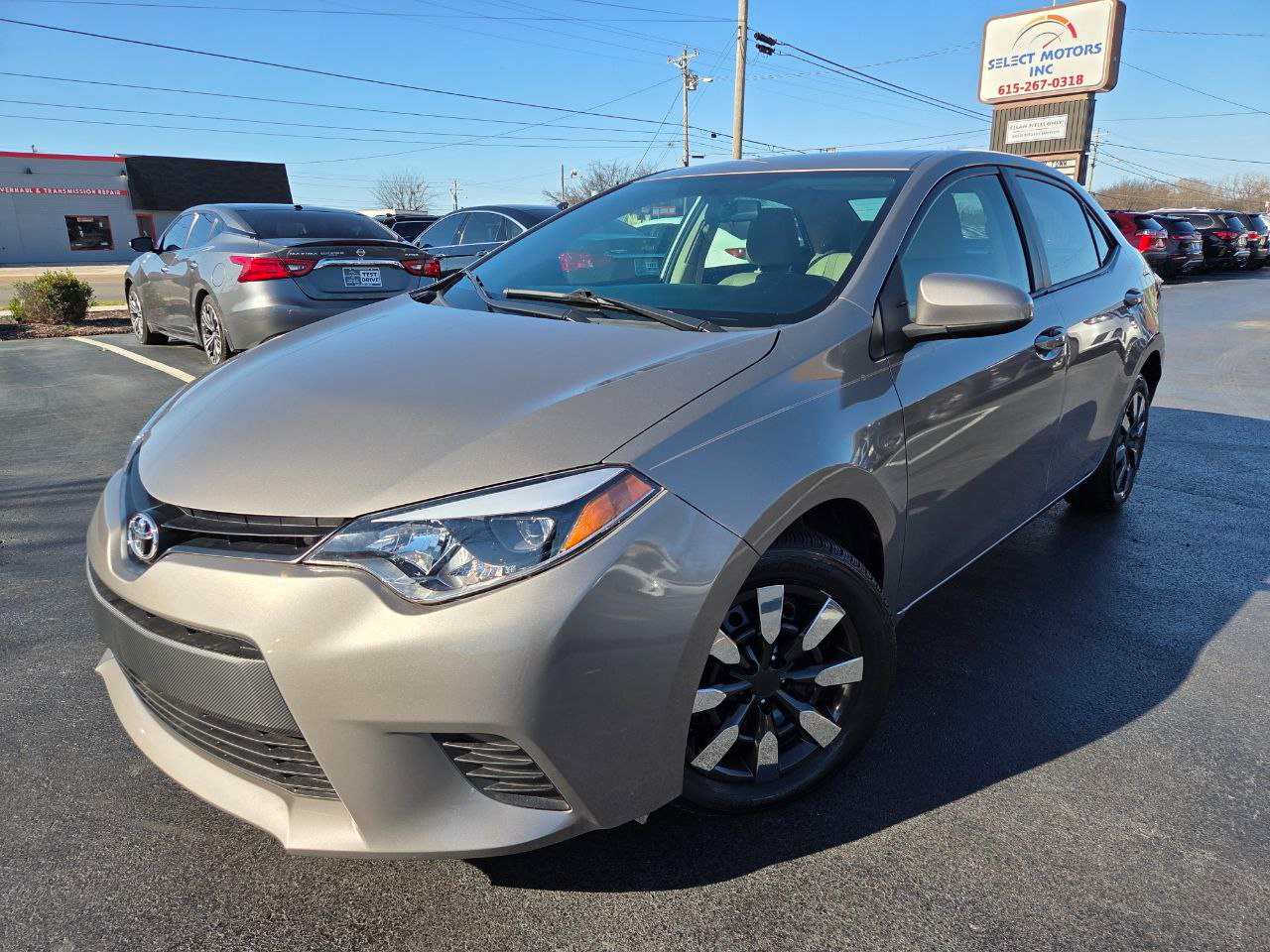 2014 Toyota Corolla LE photo 2