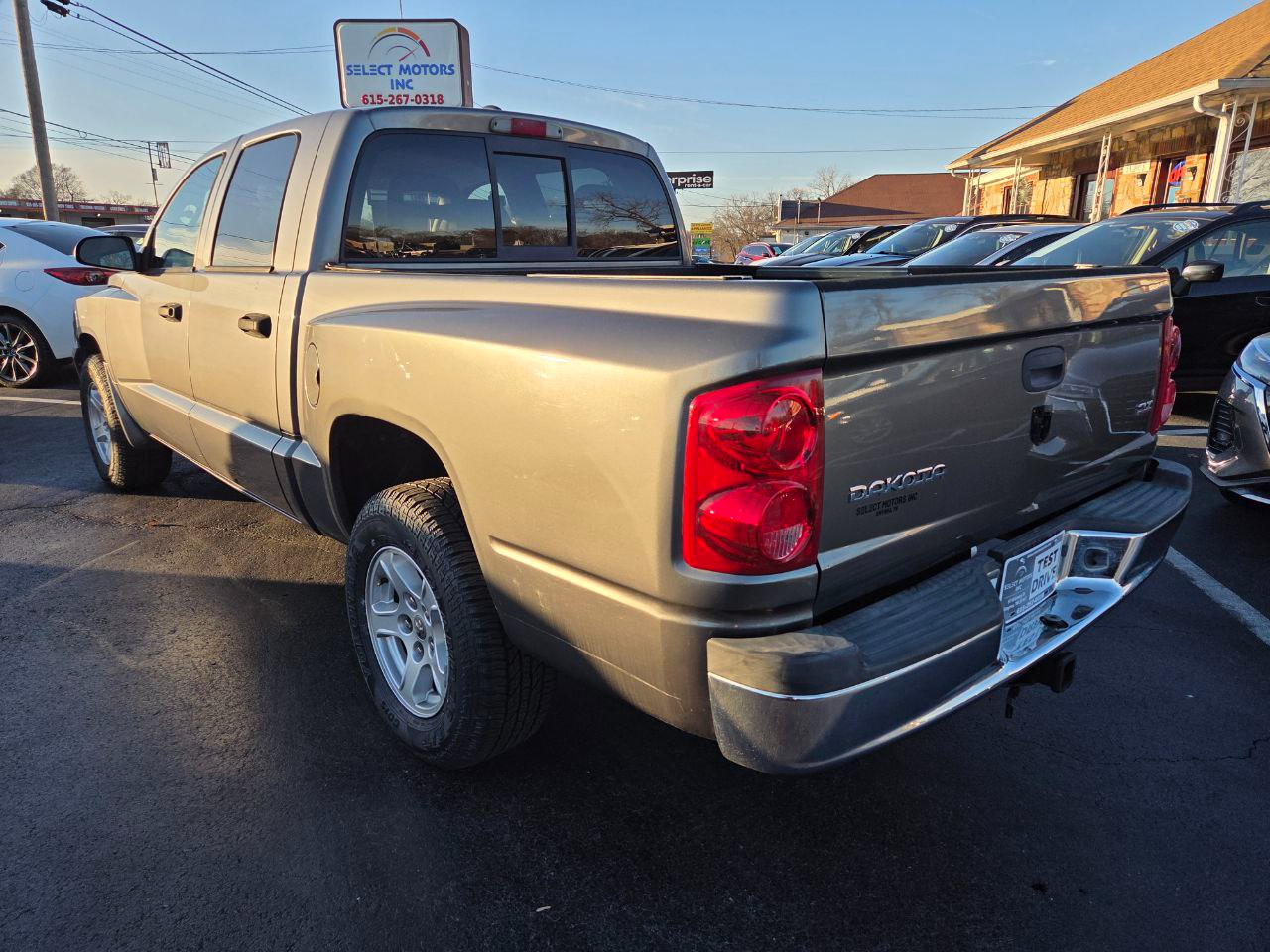 Dodge Dakota SLT Quad Cab 2WD 2005