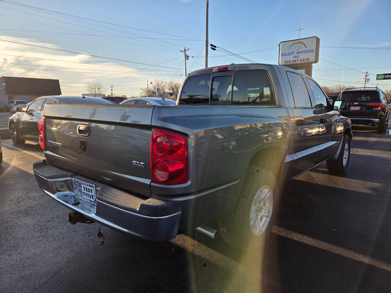 Dodge Dakota SLT Quad Cab 2WD 2005