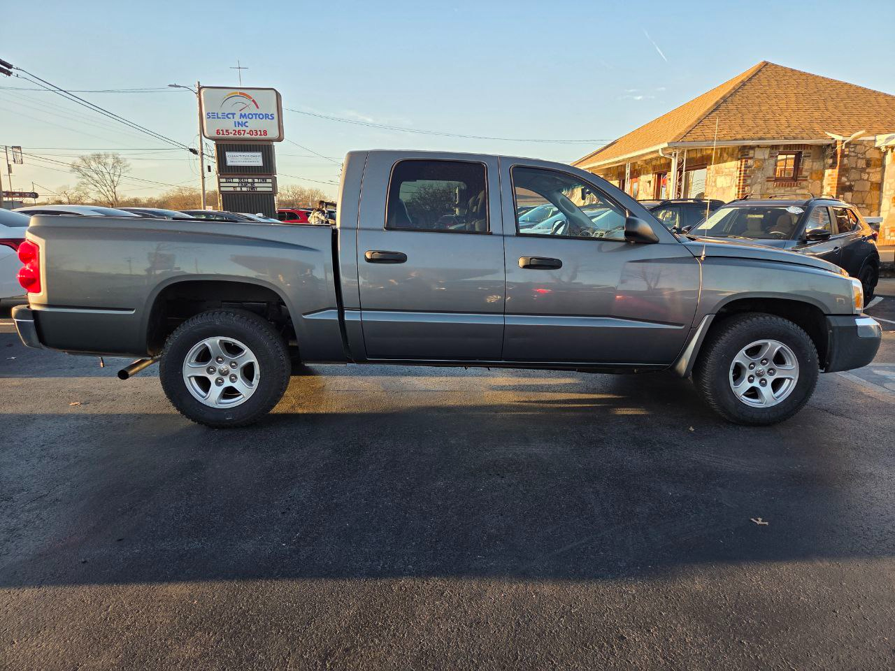 Dodge Dakota SLT Quad Cab 2WD 2005