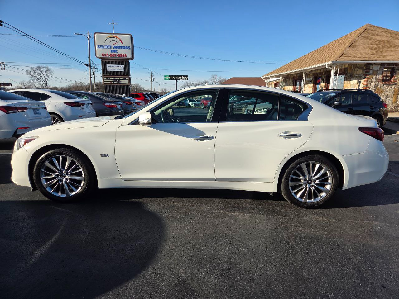 Infiniti Q50 3.0t LUXE 2019